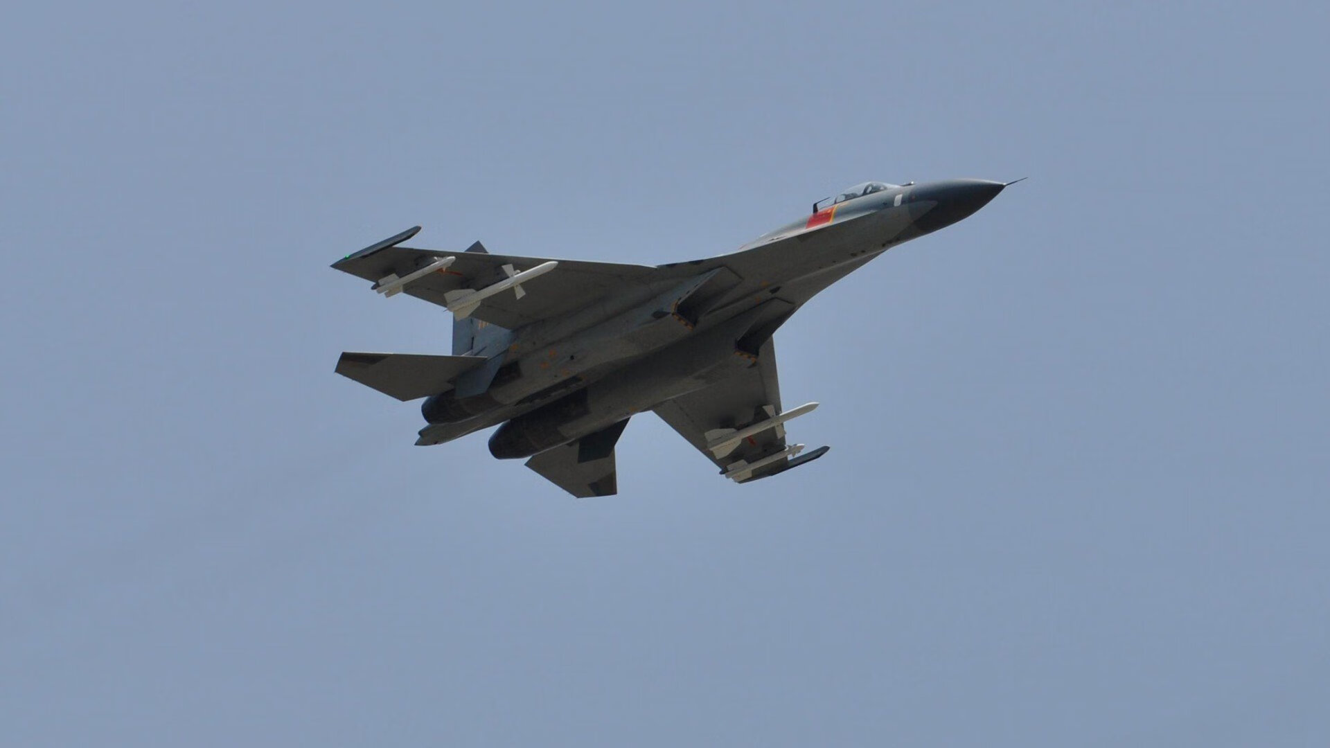 中国足球职业联赛比赛日运营流程优化升级,中国足球业余联赛