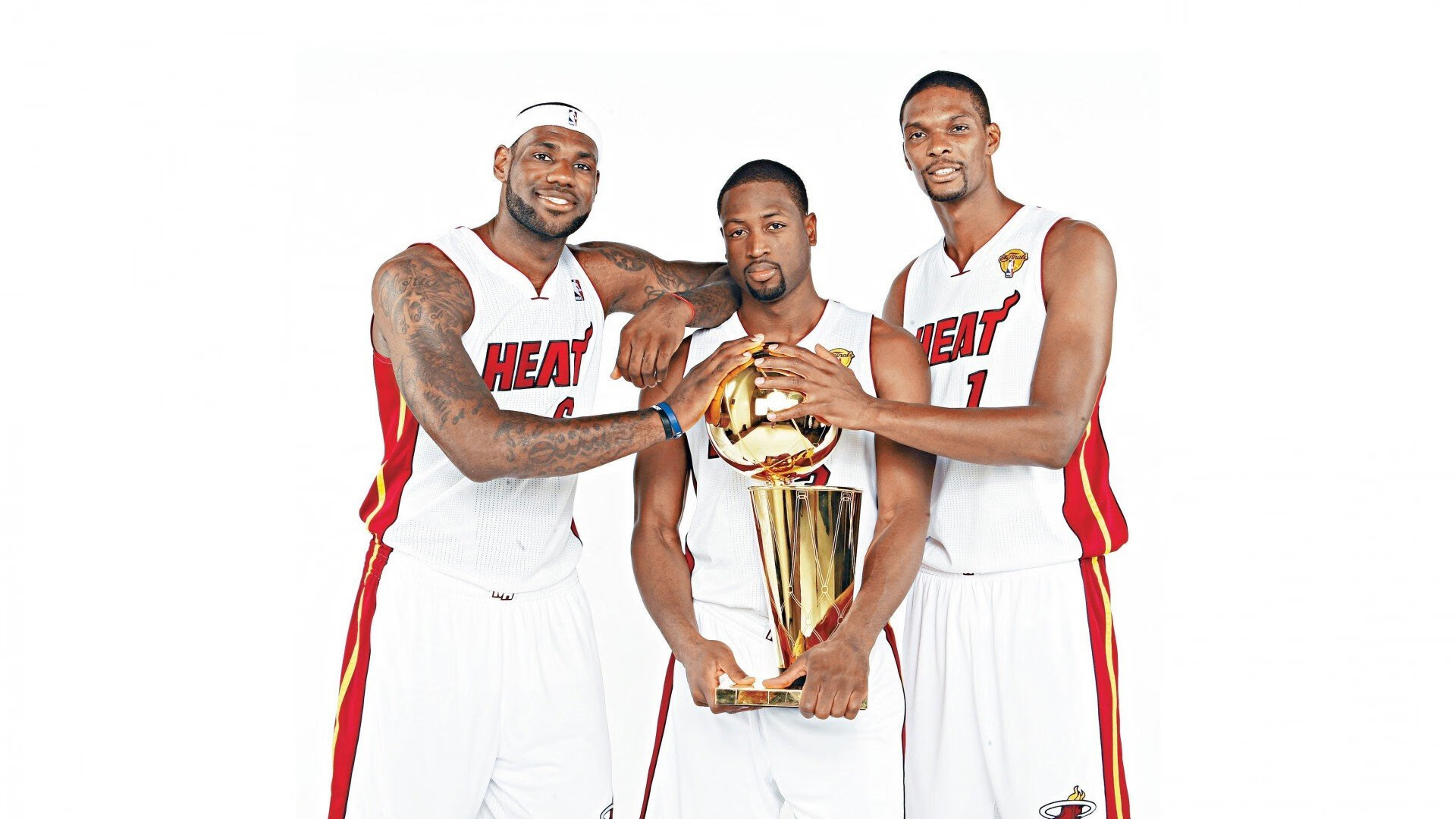 搏击赛事推广结合街头文化拓展观众群，搏击活动主题